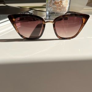 Fossil  Womens sunglasses